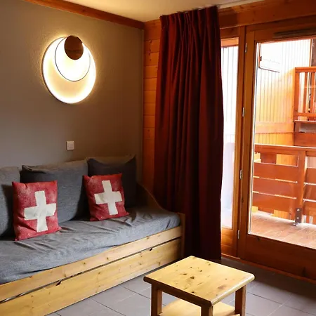 Apartament Aster 203 *